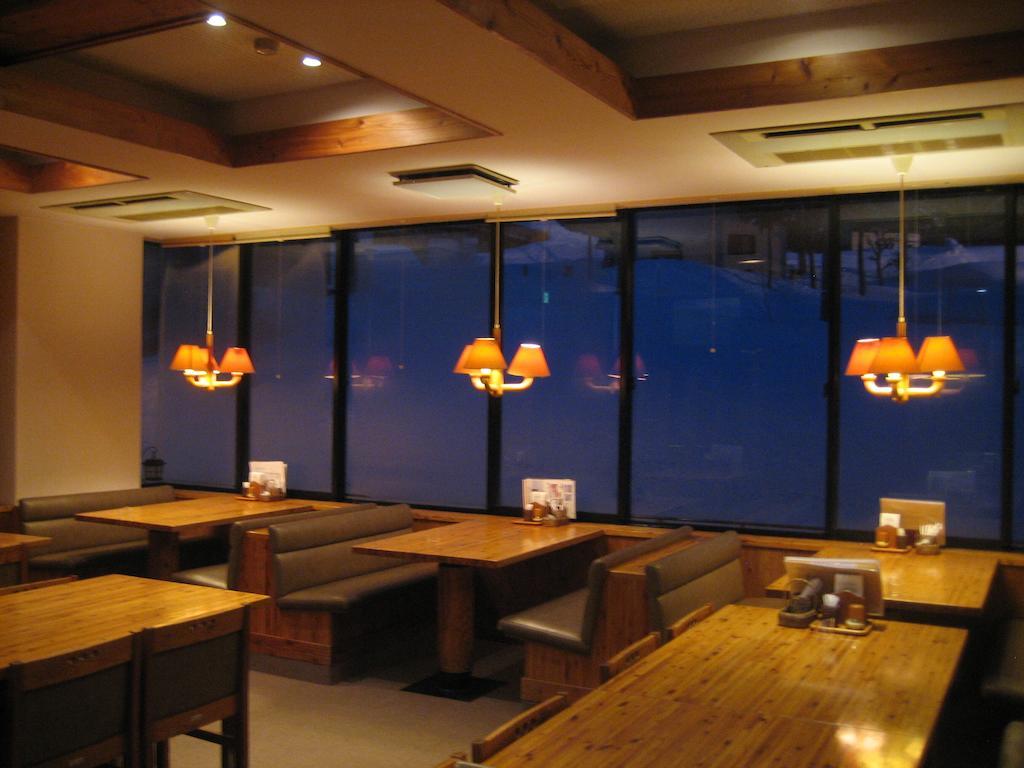 נוזאווה אונסן Lodge Nakajima מראה חיצוני תמונה